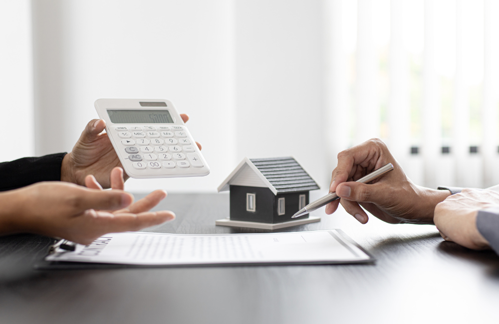 ความแตกต่างระหว่างซื้อบ้านเงินสด กับ ขอสินเชื่อซื้อบ้าน