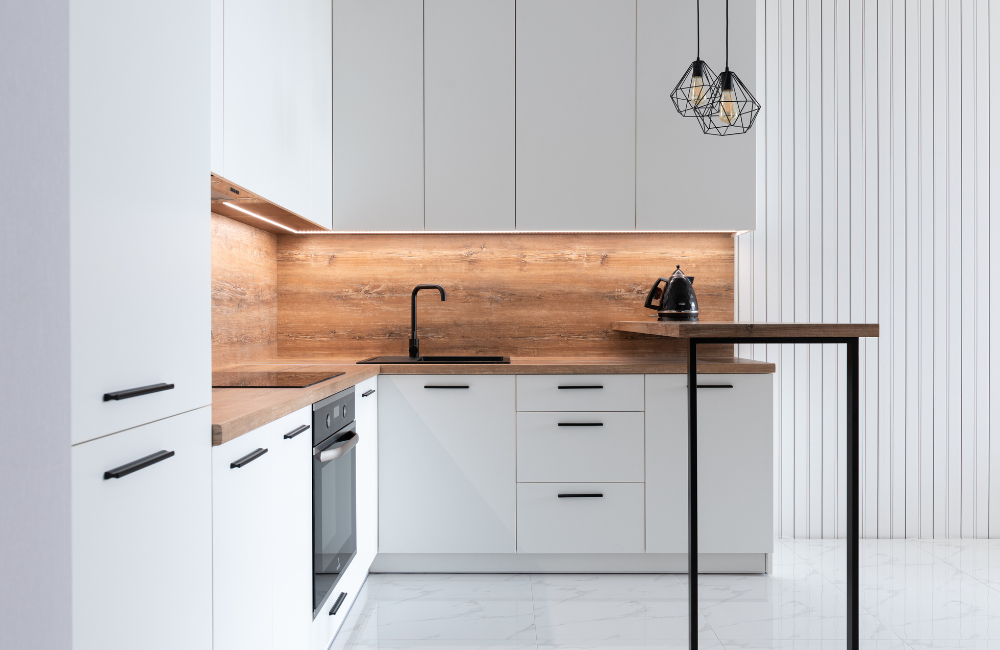 แบบห้องครัวสวยๆ คู่สี ขาว-ไม้