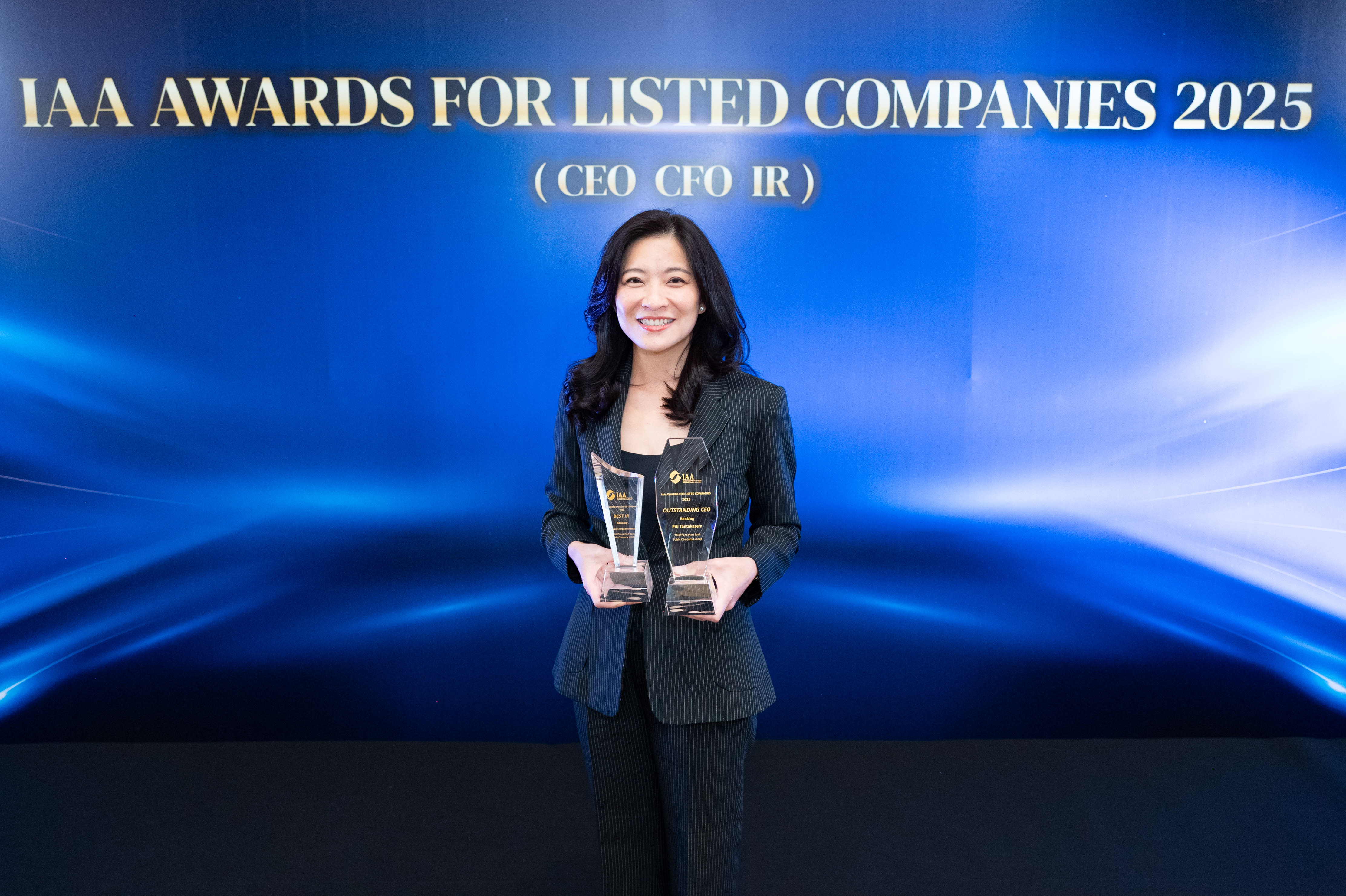 รางวัล Outstanding CEO และรางวัล Best IR จากเวที IAA AWARDS for Listed Companies 2025