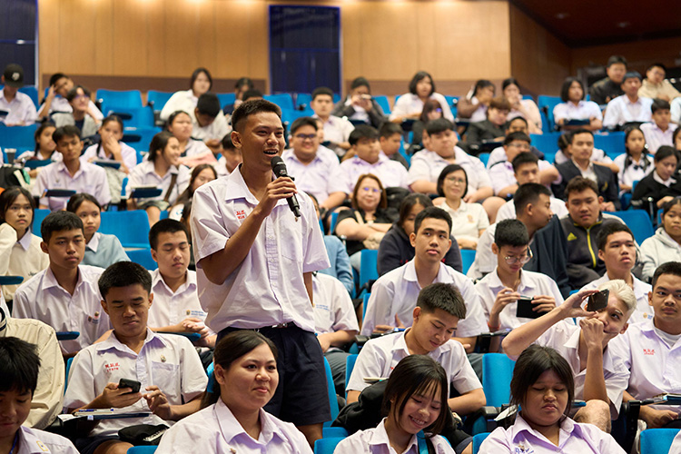 ไฟ-ฟ้า โดย ทีทีบี จุดประกายไอเดียสร้างสรรค์! จัด Inspiration Day “เท่ได้...ใช้เงินเป็น”